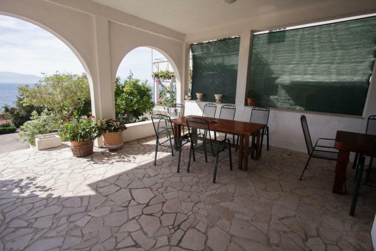 Apartments Elenora Brist Extérieur photo