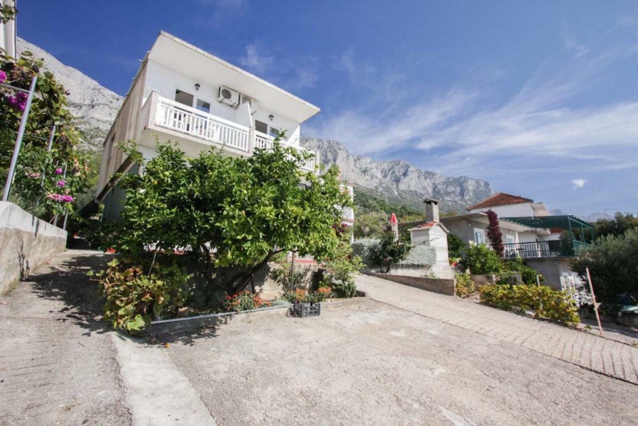 Apartments Elenora Brist Extérieur photo