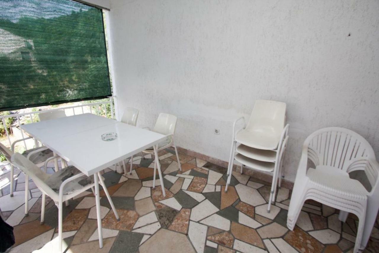 Apartments Elenora Brist Extérieur photo